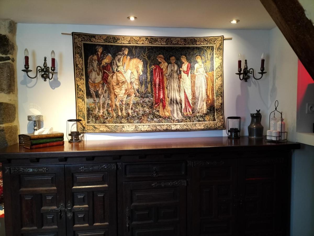 L'Escapade Médiévale Fougères Extérieur photo